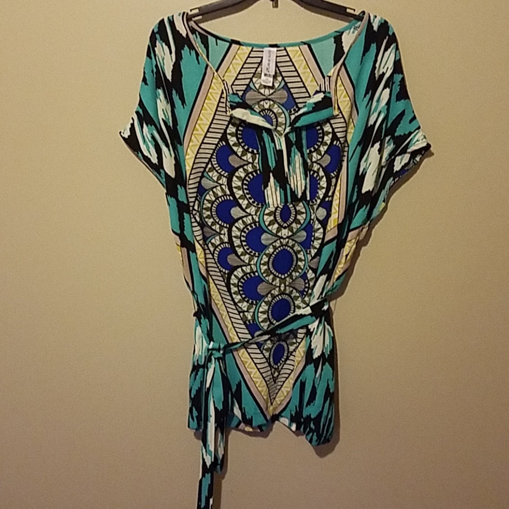 Gorgeous Top!